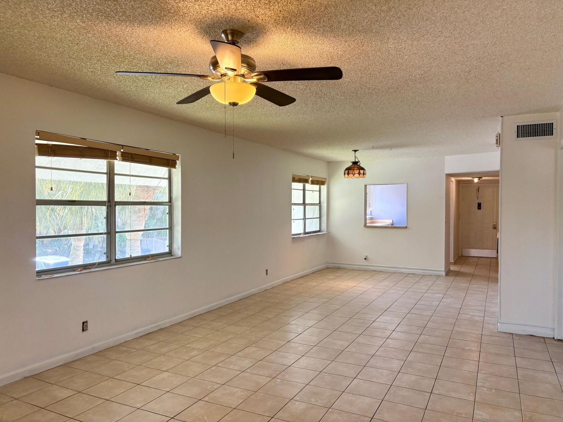 2915 SW 22nd Avenue, Unit 201, Delray Beach, FL 33445 Photo