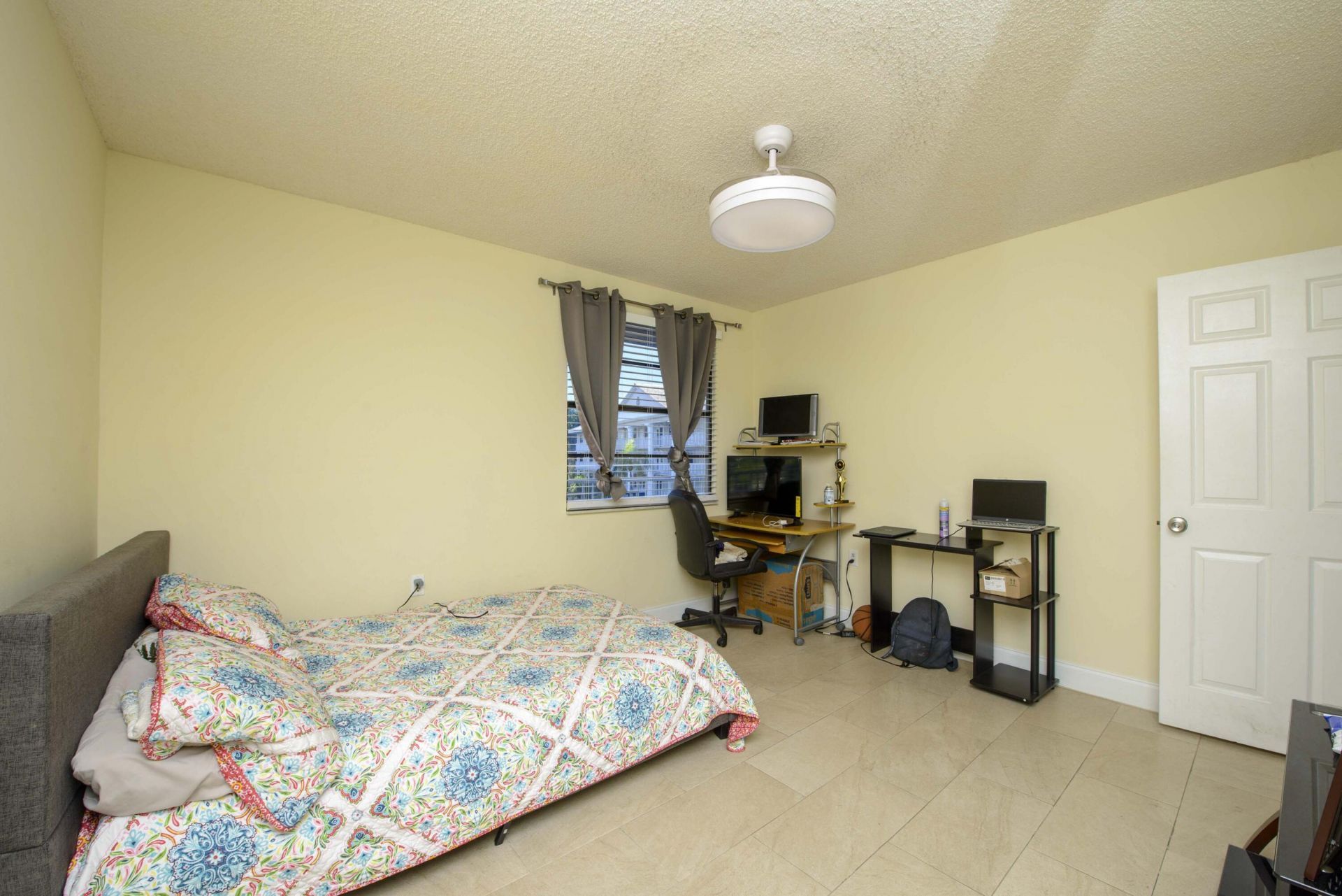 3515 Village Boulevard, Unit 304, West Palm Beach, FL 33409 Photo