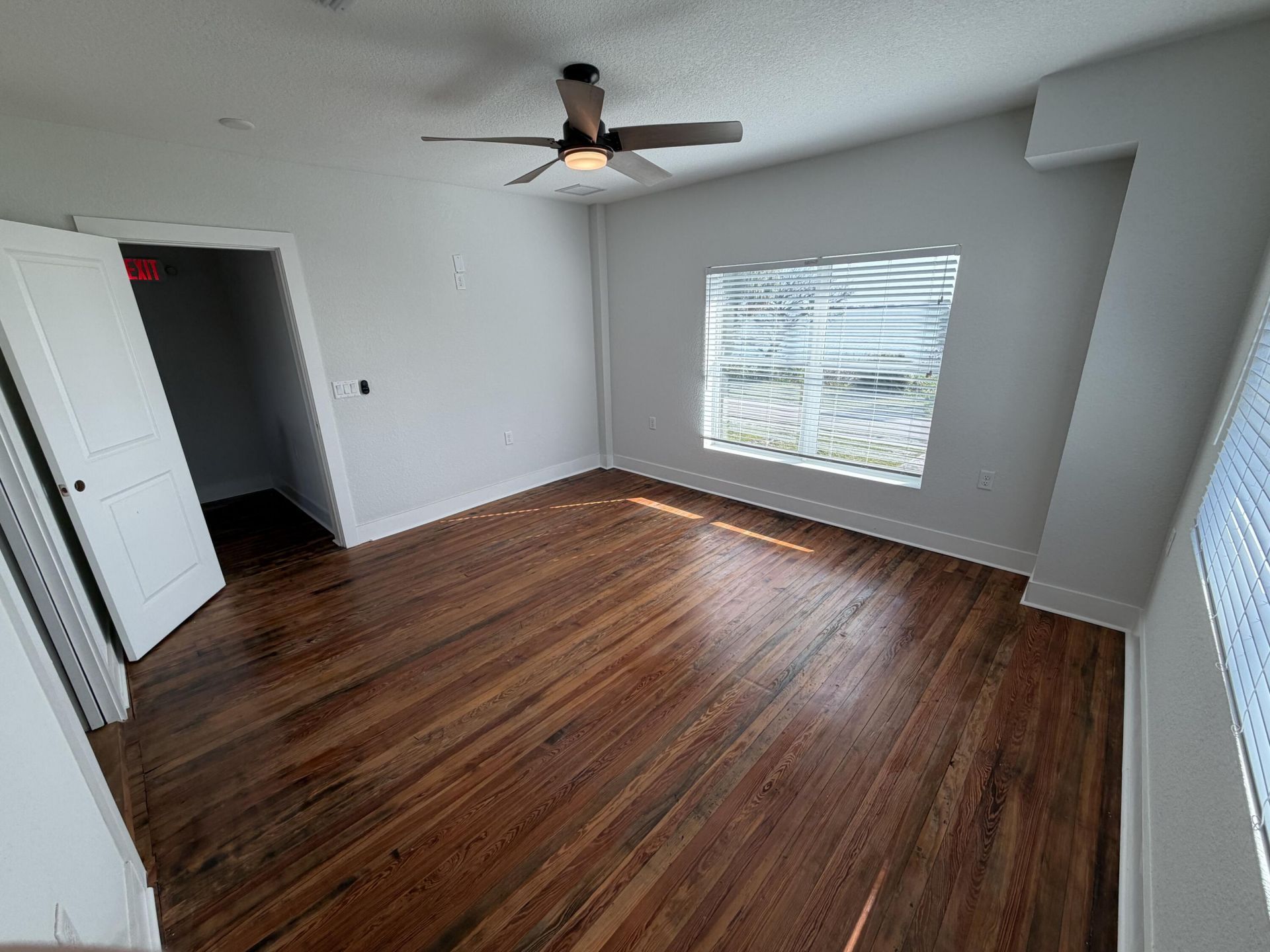 515 S Indian River Drive, Fort Pierce, FL 34950 Photo