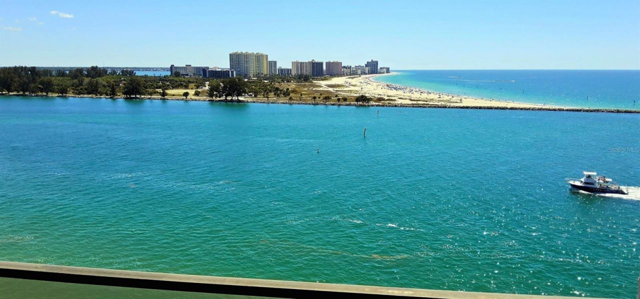 450 S Gulfview Boulevard, Unit 1208, Clearwater Beach, FL 33767 Photo