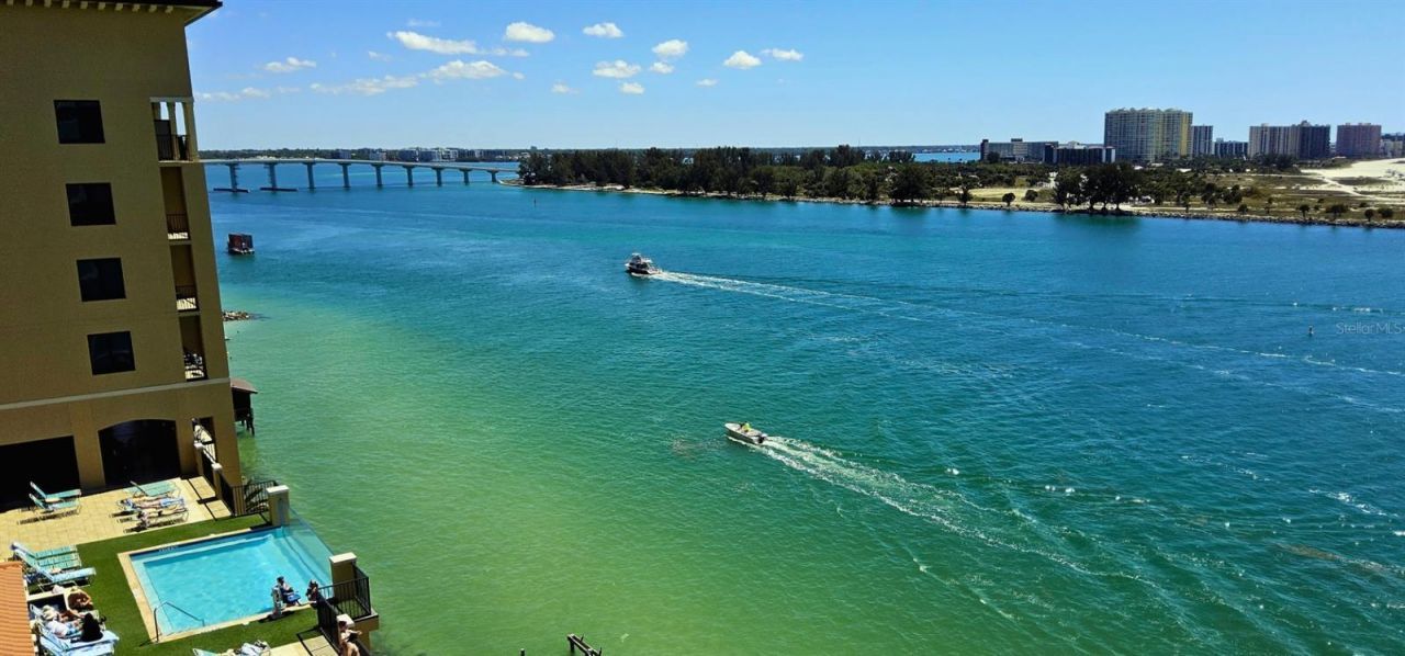 450 S Gulfview Boulevard, Unit 1208, Clearwater Beach, FL 33767 Photo