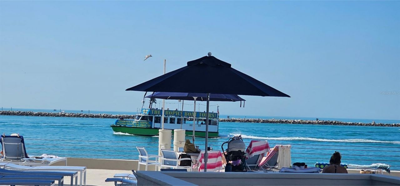 450 S Gulfview Boulevard, Unit 1208, Clearwater Beach, FL 33767 Photo