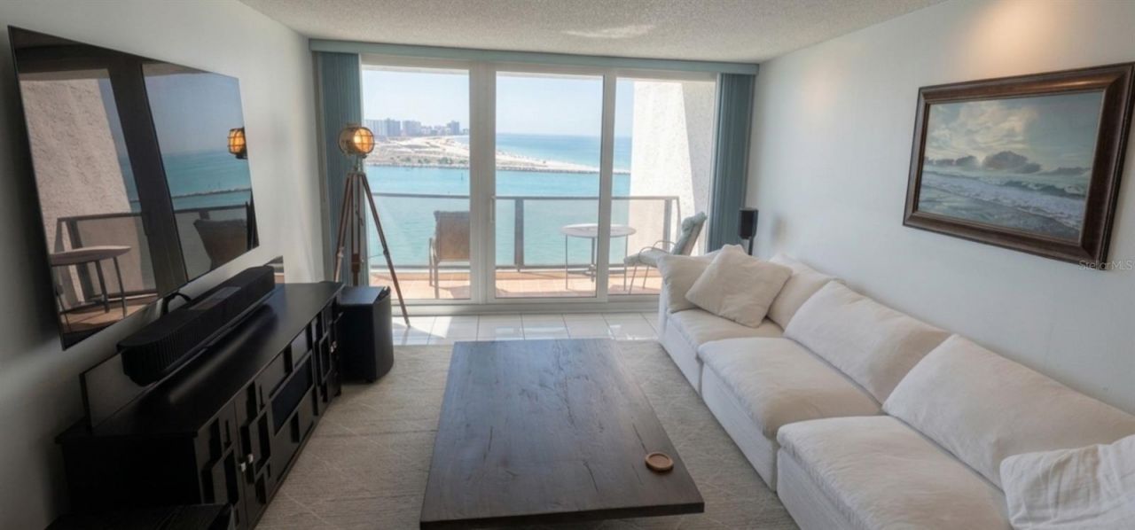 450 S Gulfview Boulevard, Unit 1208, Clearwater Beach, FL 33767 Photo