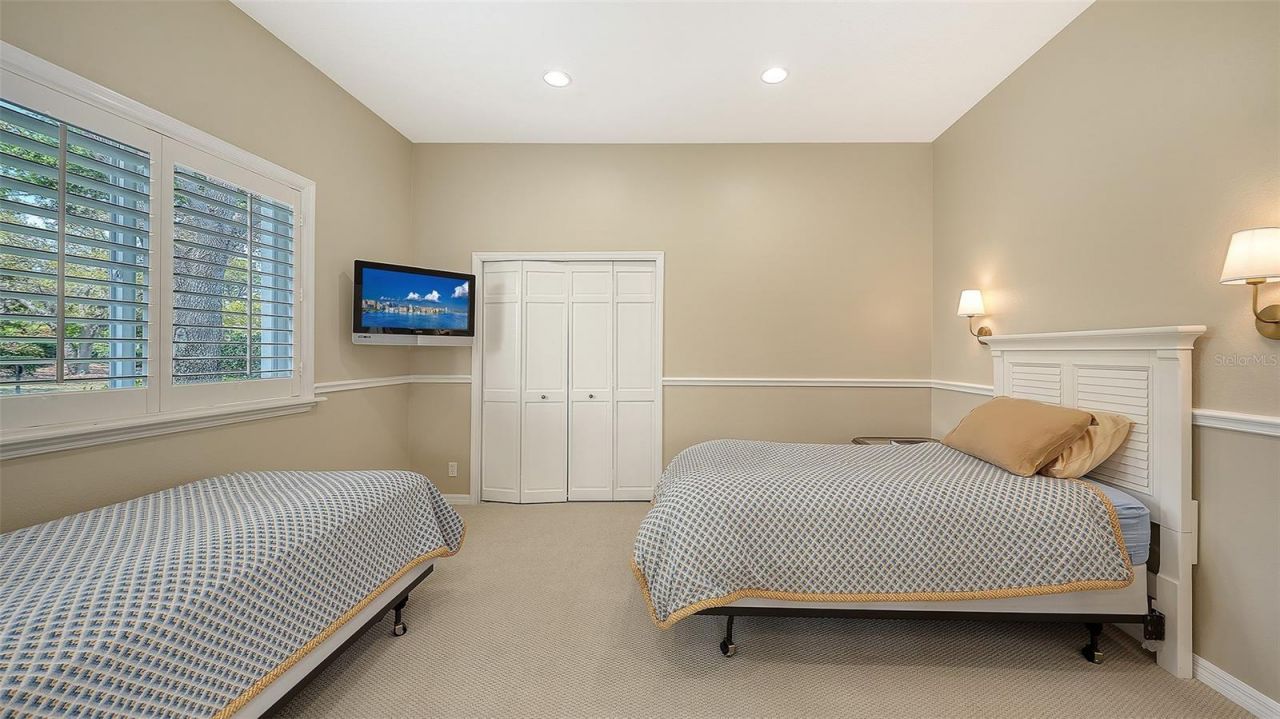 642 Trenton Way, Osprey, FL 34229 Photo