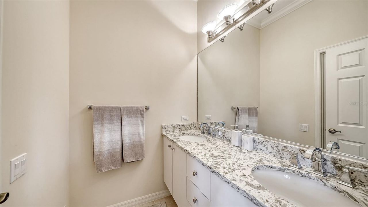 642 Trenton Way, Osprey, FL 34229 Photo