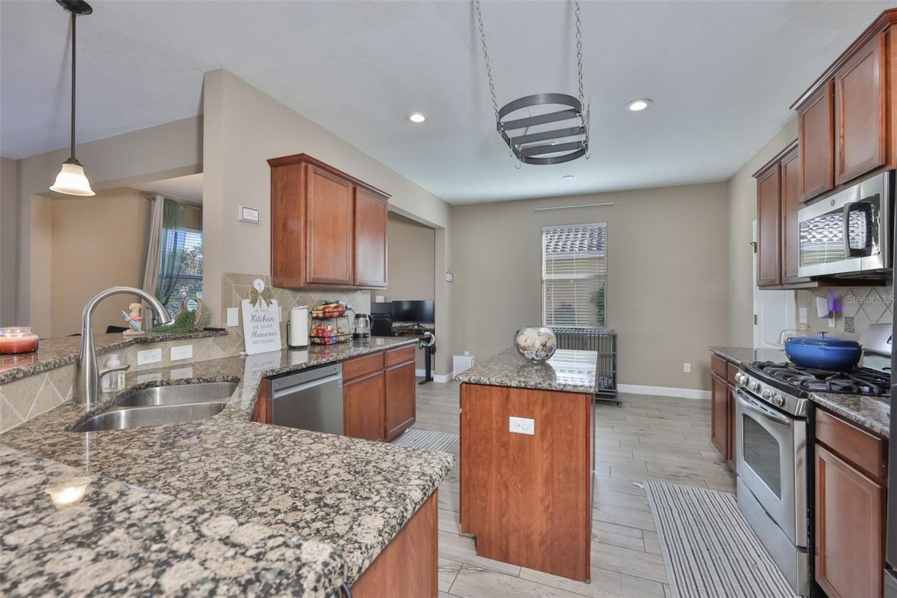 5779 Aaron Court, Sarasota, FL 34232 Photo
