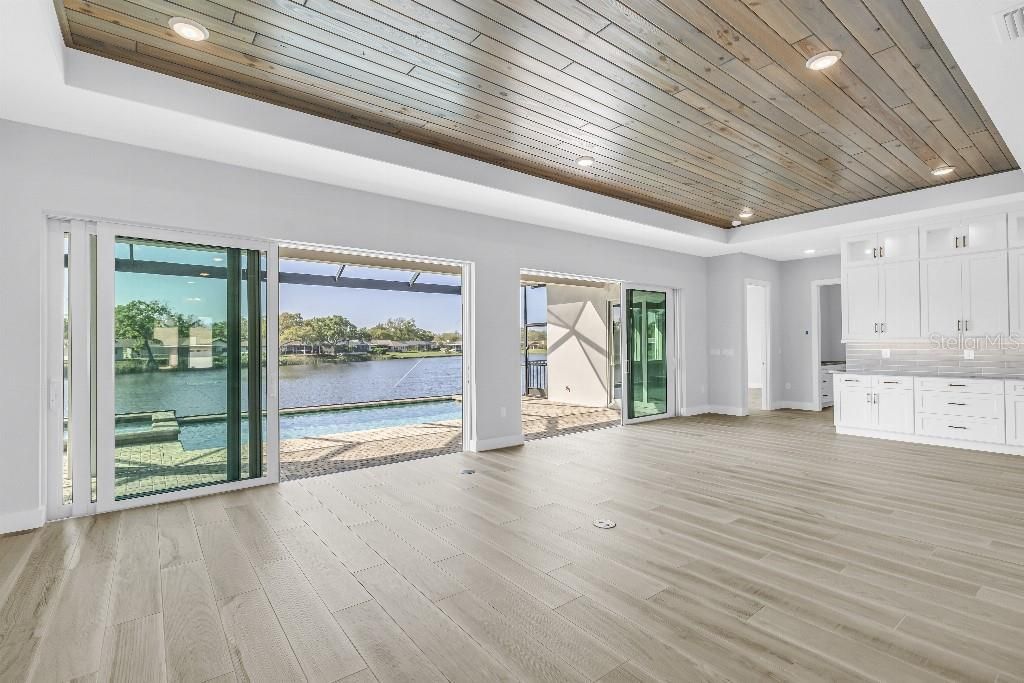 600 Tallahassee Drive Ne, Saint Petersburg, FL 33702 Photo