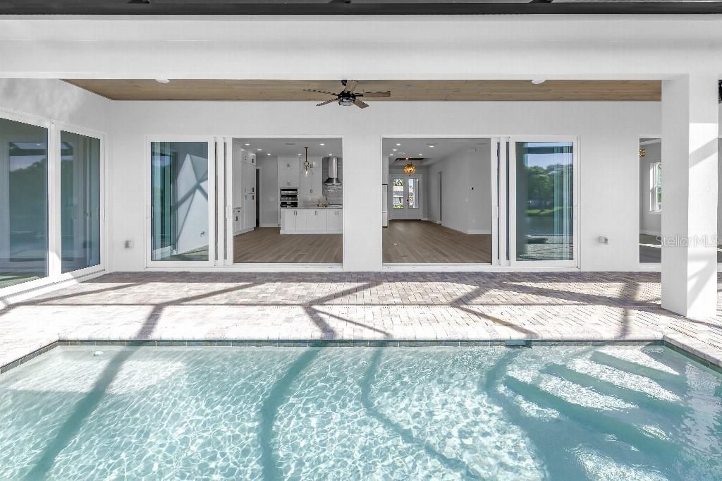 600 Tallahassee Drive Ne, Saint Petersburg, FL 33702 Photo