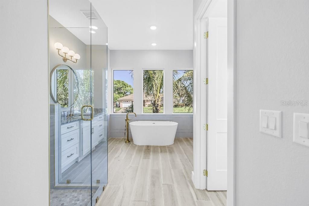 600 Tallahassee Drive Ne, Saint Petersburg, FL 33702 Photo