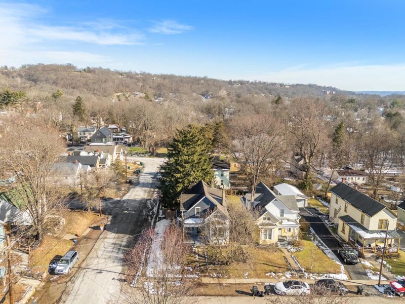 4726 Castle Place, Cincinnati, OH 45227 Photo 3