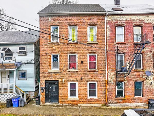 112 W Parmenter Street , Newburgh, NY 12550