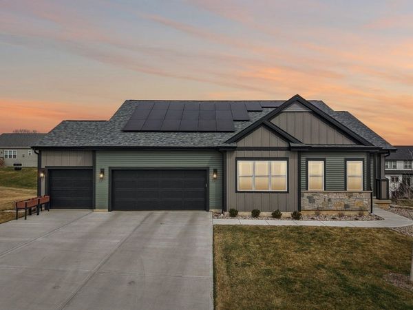 655 Ridge View Lane, Oregon, WI 53575