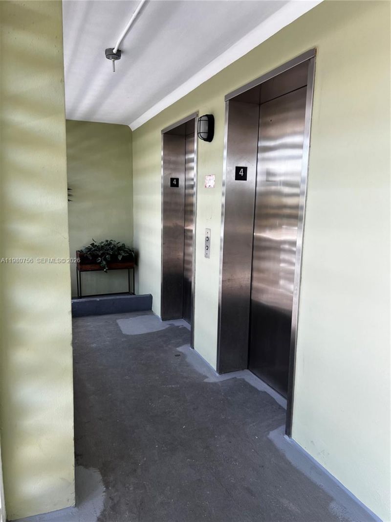 1425 Arthur St , Unit 402A, Hollywood, FL 33020 Photo