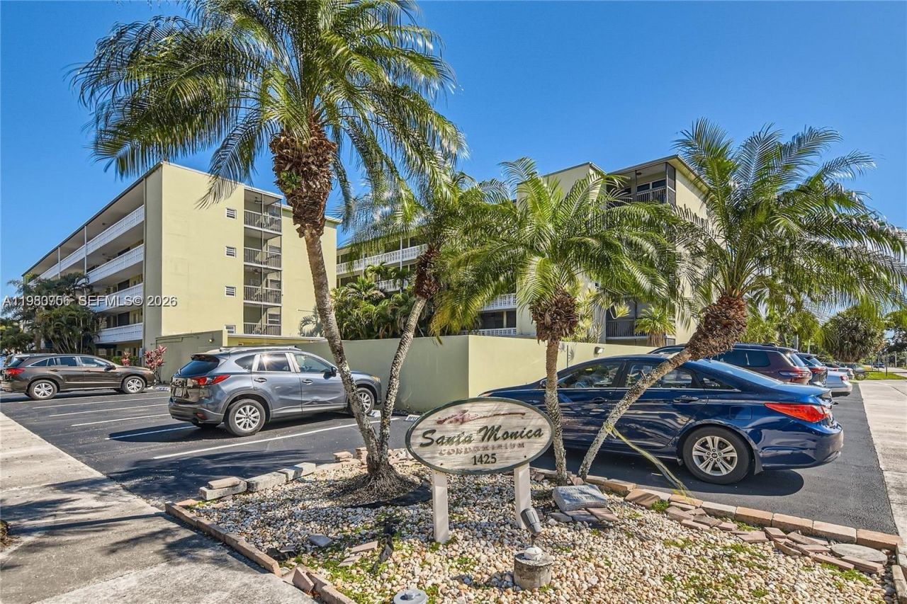 1425 Arthur St , Unit 402A, Hollywood, FL 33020 Photo