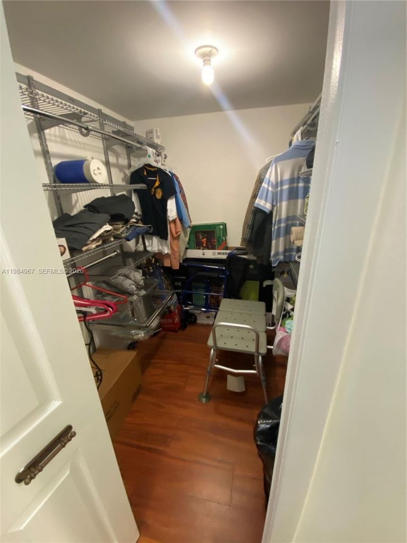 240 Lakeview Dr , Unit 308, Weston, FL 33326 Photo