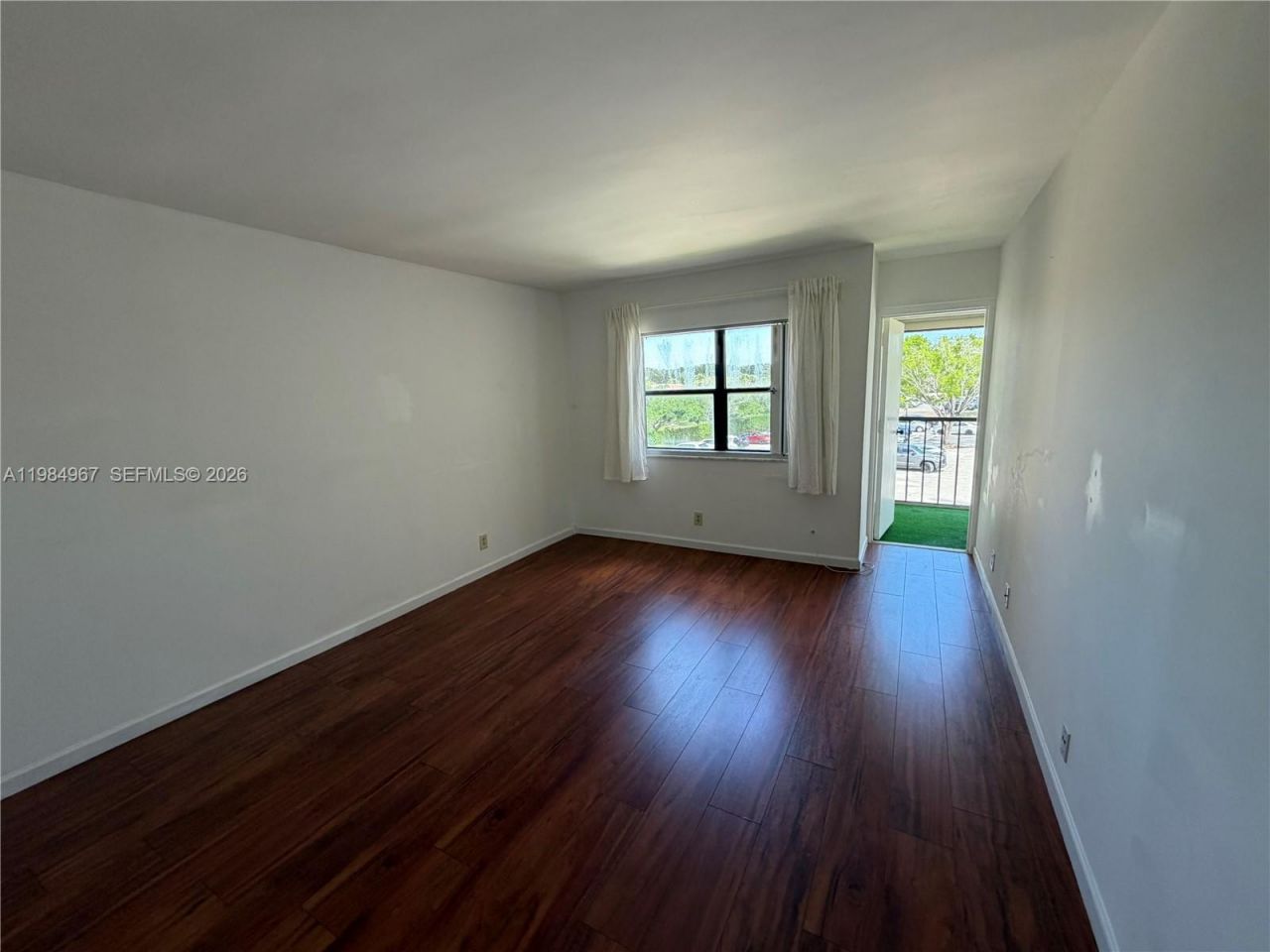 240 Lakeview Dr, Unit 308, Weston, FL 33326 Photo