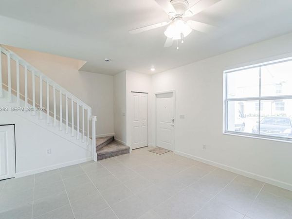 2620 SE 28th Dr, Homestead, FL 33035