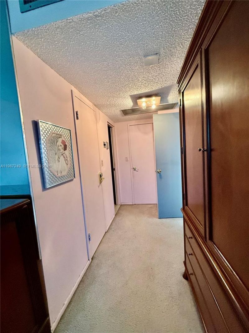 3180 S Ocean Dr, Unit 509, Hallandale Beach, FL 33009 Photo