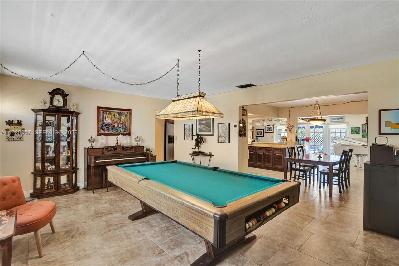 8730 NW 18th St, Pembroke Pines, FL 33024 Photo