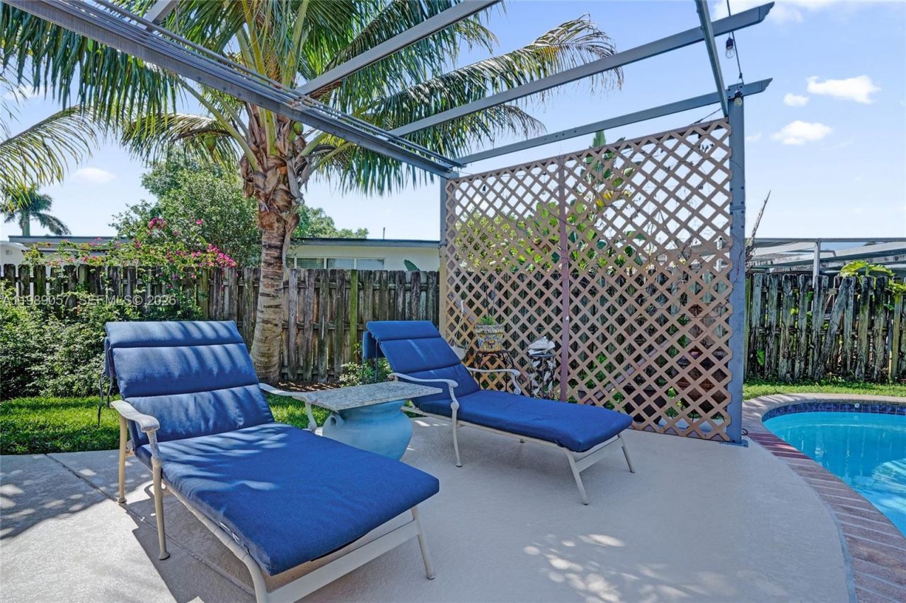 8730 NW 18th St, Pembroke Pines, FL 33024 Photo