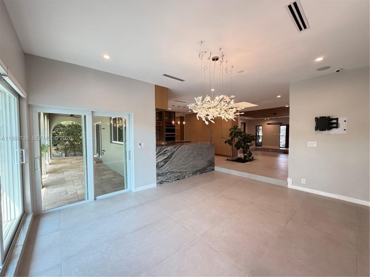 3200 NE 165th St, North Miami Beach, FL 33160 Photo