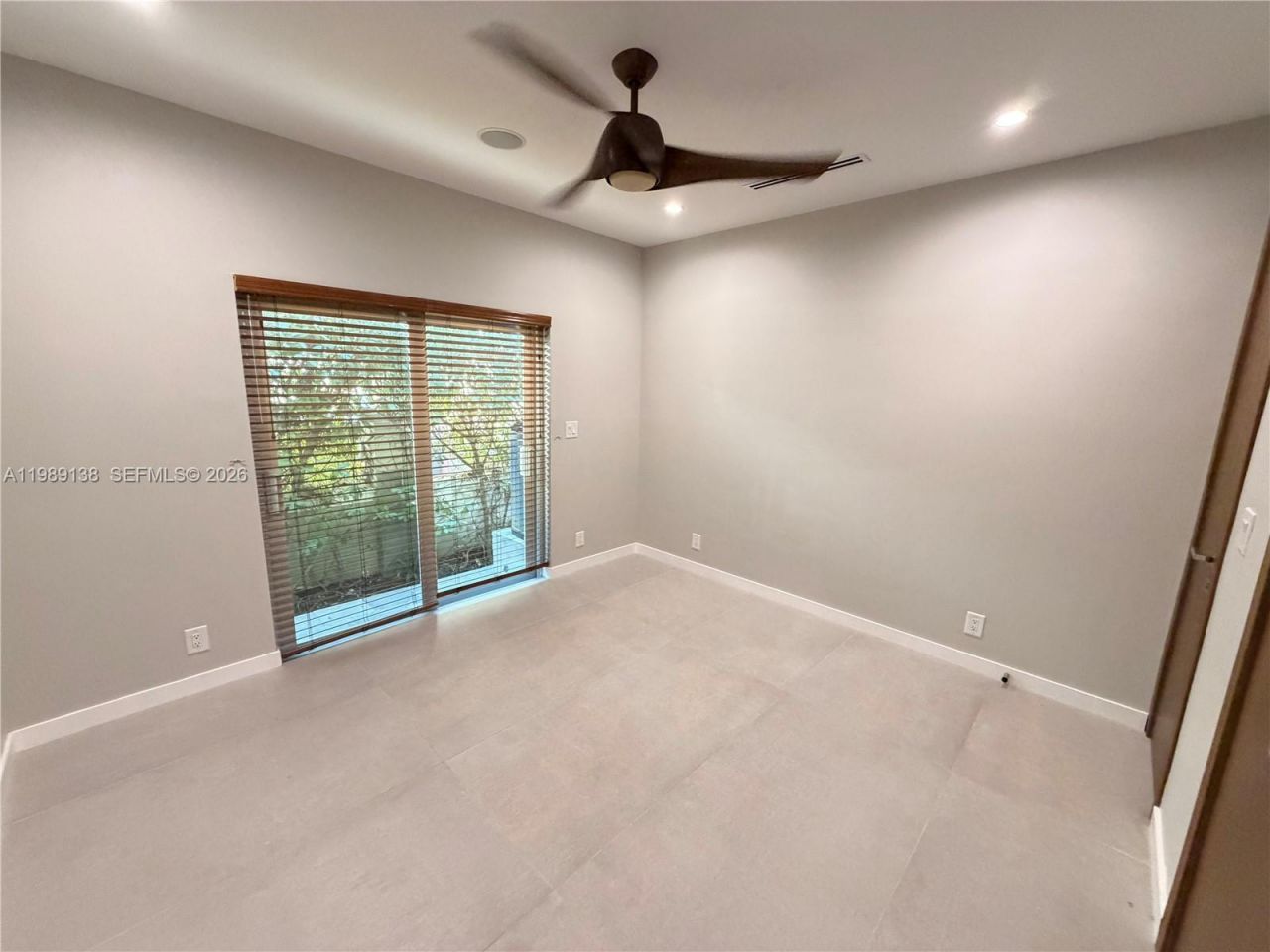 3200 NE 165th St, North Miami Beach, FL 33160 Photo