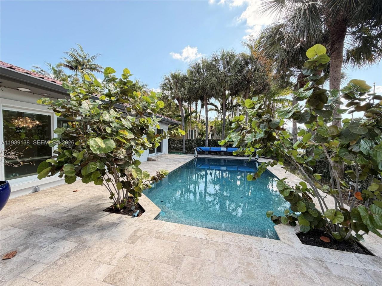 3200 NE 165th St, North Miami Beach, FL 33160 Photo