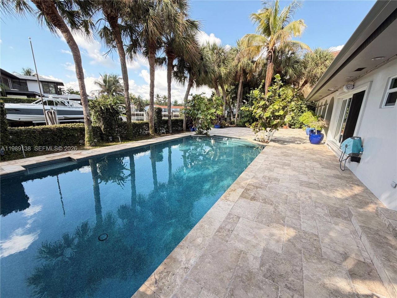 3200 NE 165th St, North Miami Beach, FL 33160 Photo