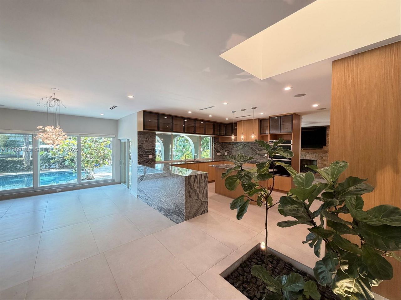 3200 NE 165th St, North Miami Beach, FL 33160 Photo
