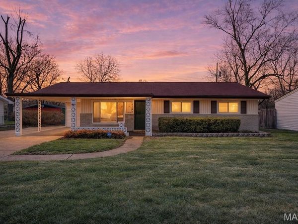 19 Blanchette Drive, Florissant, MO 63031