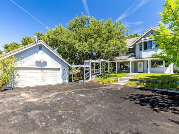 12355 Santa Ana, Atascadero, CA 93422