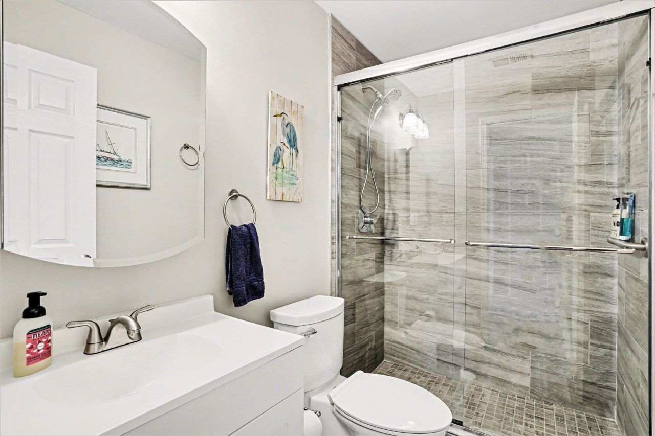 301 Whitchurch Dr. Photo 14