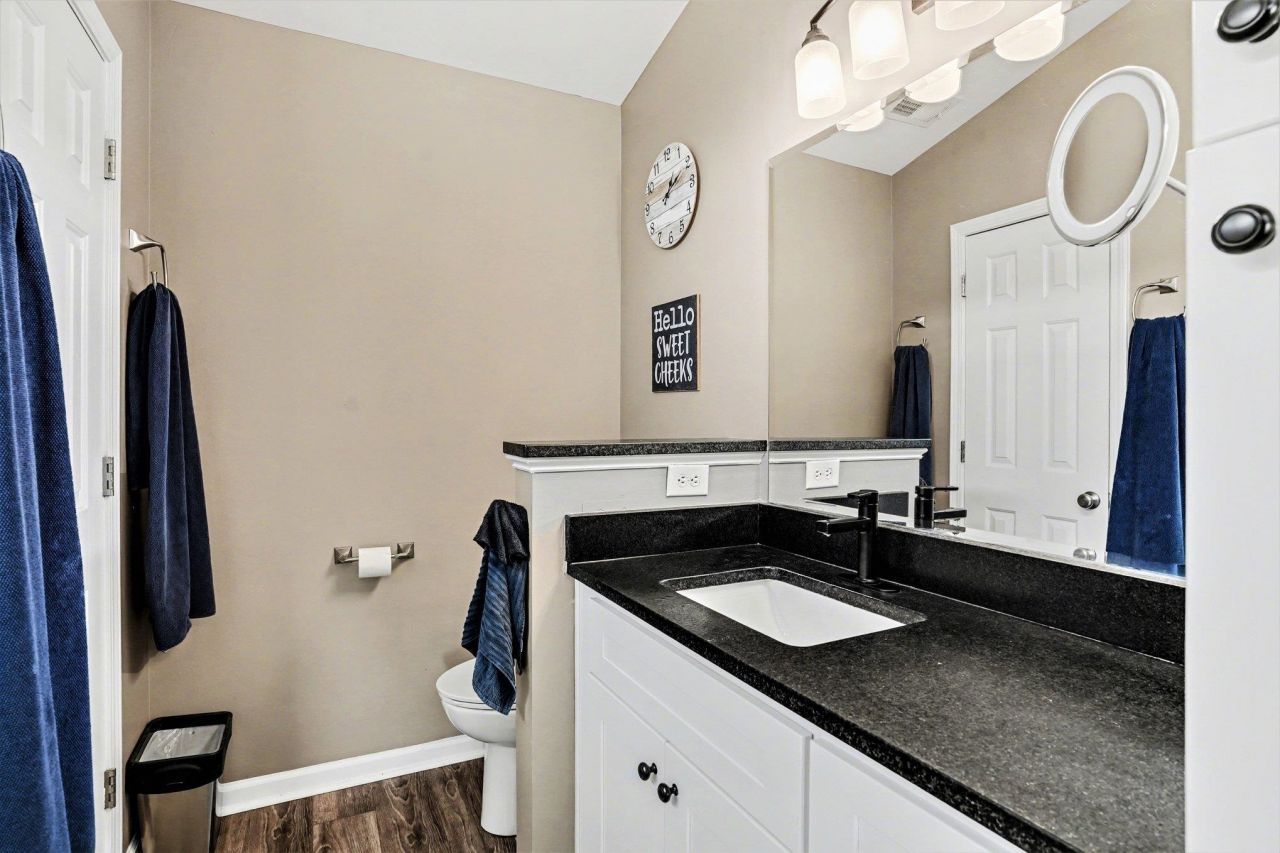 301 Whitchurch Dr. Photo 18