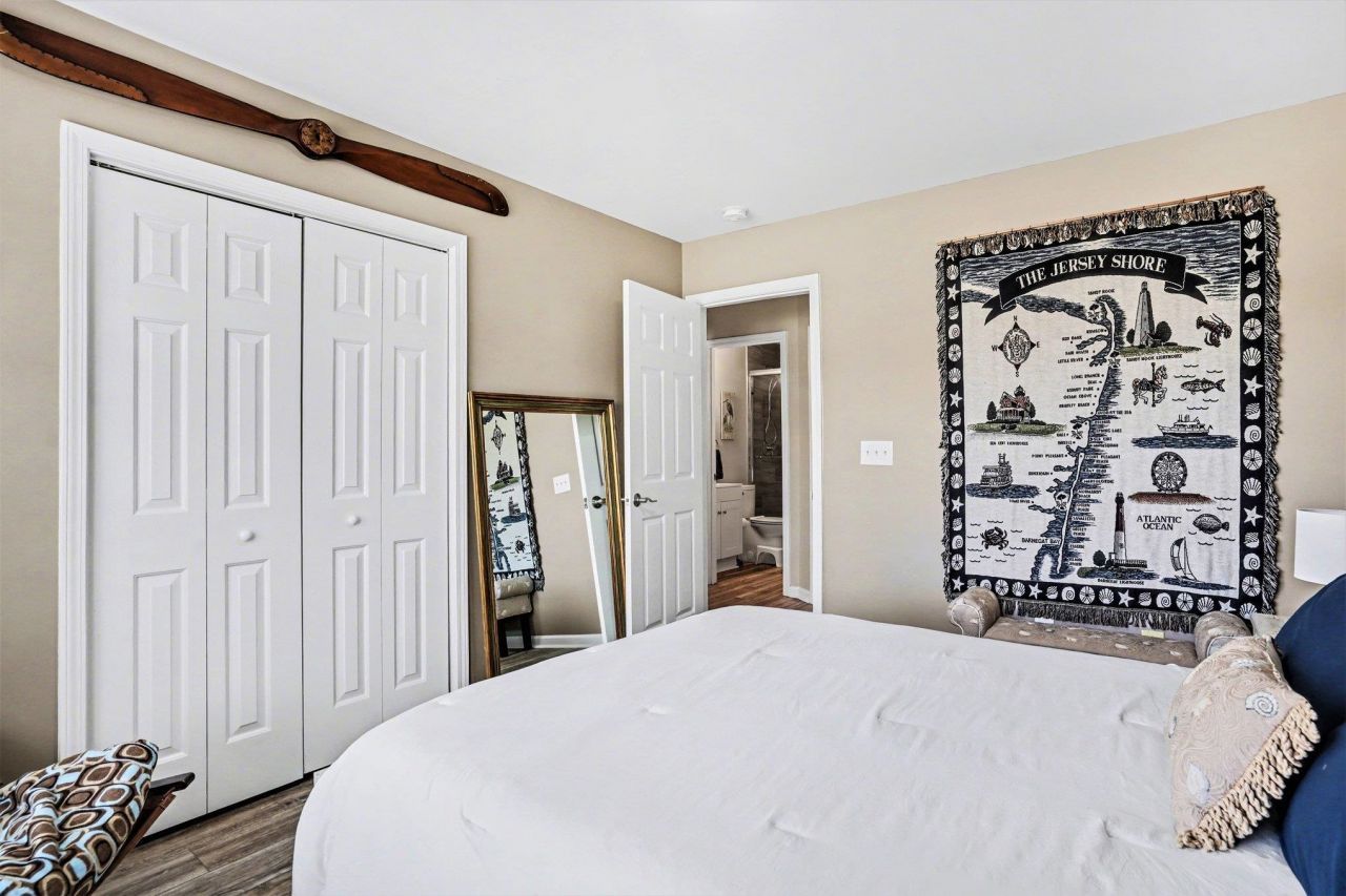 301 Whitchurch Dr. Photo 22