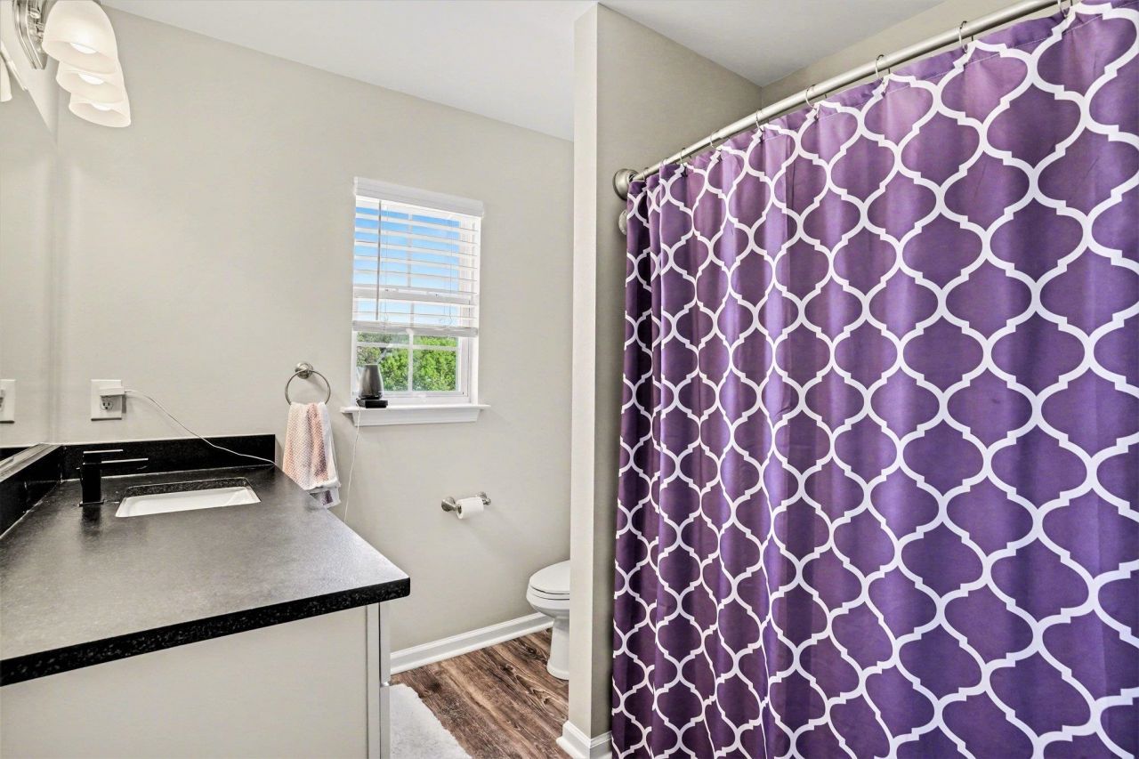 301 Whitchurch Dr. Photo 25