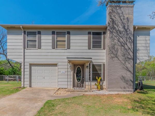 544 Rose Circle, Gordonville, TX 76245