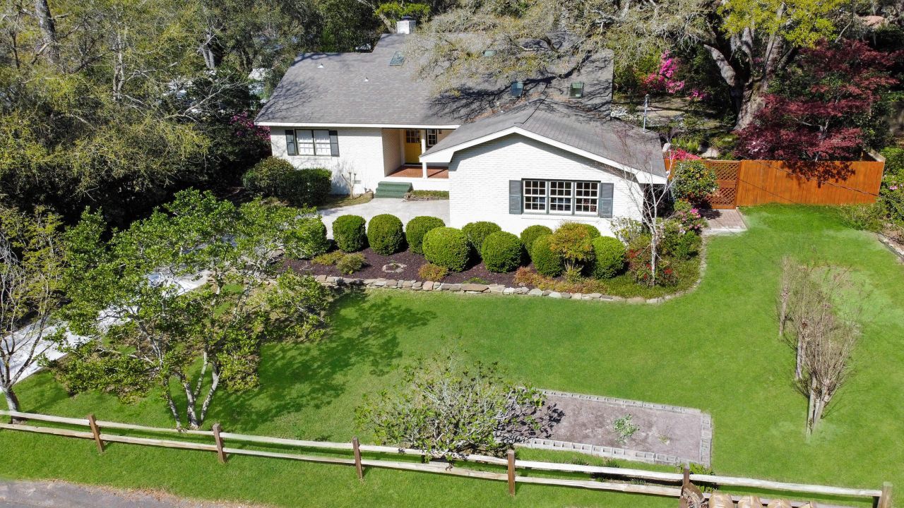 103 Quail Lane Photo 1