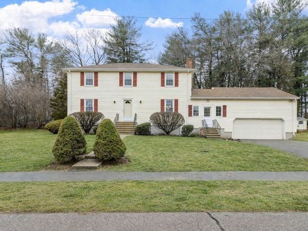 61 Beaver Road, Reading, MA 01867