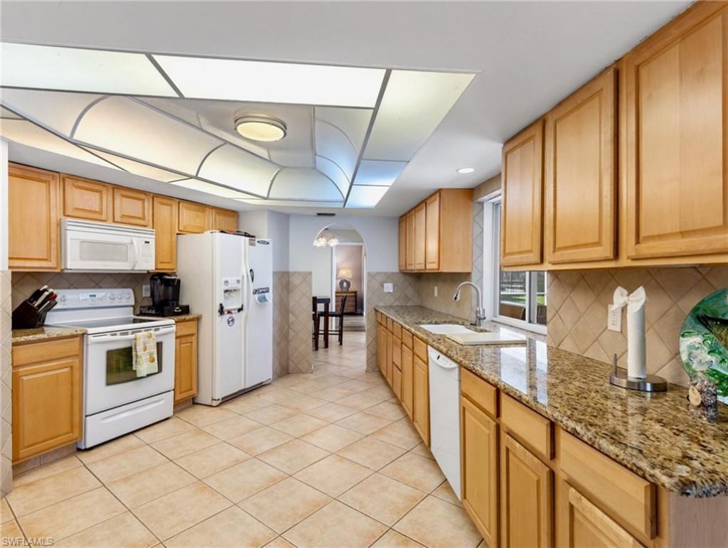 7018 Overlook Dr, Fort Myers, FL 33919 Photo