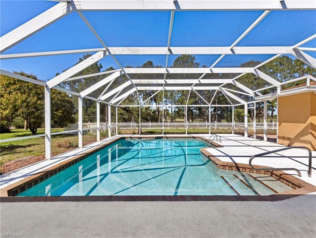 7018 Overlook Dr, Fort Myers, FL 33919 Photo