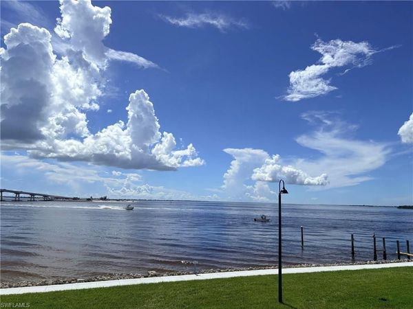 15011 Punta Rassa RD, Unit 103, FORT MYERS, FL 33908