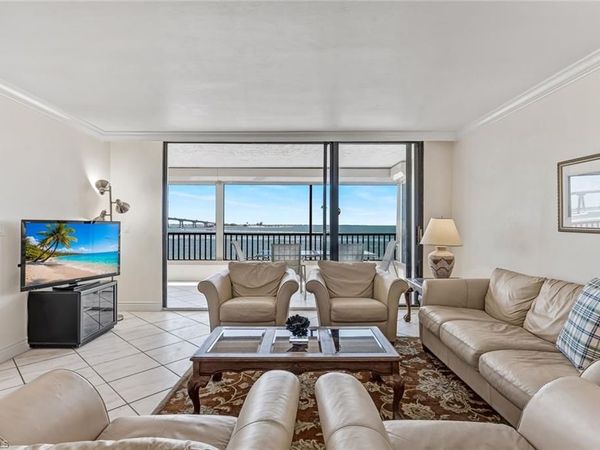 15011 Punta Rassa RD, Unit 103, FORT MYERS, FL 33908