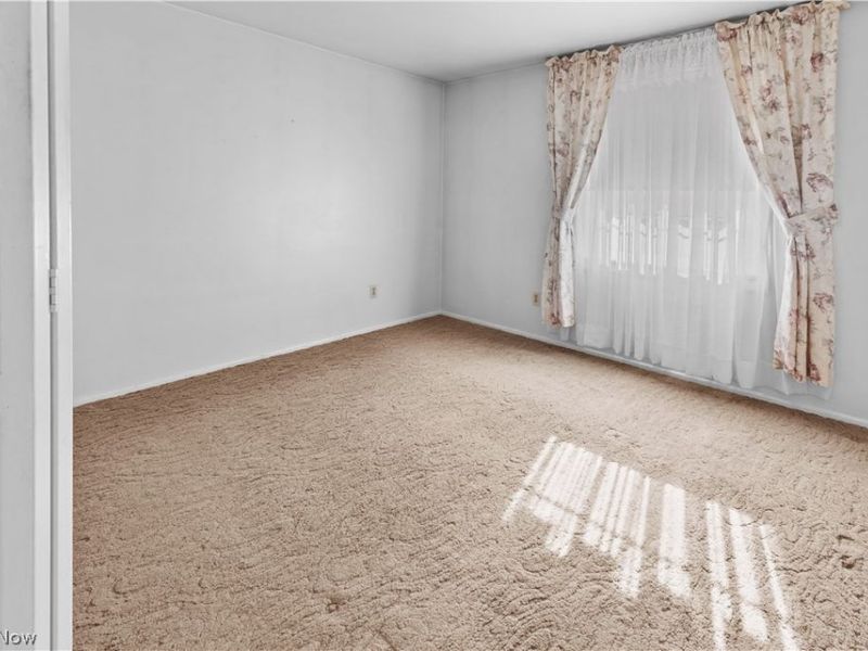 10 Sarah Boulevard, Toronto, OH 43964 Photo 26