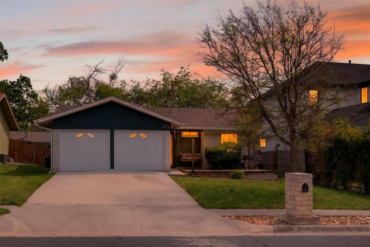 7025 Crosswood Dr, Austin, TX 78745 Main Photo