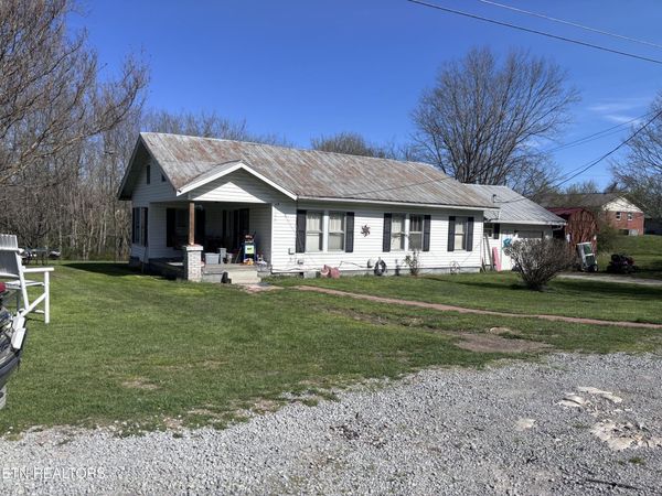 218 Ewing Ave, New Tazewell, TN 37825