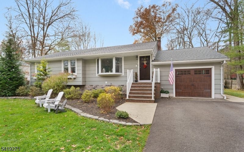 256 Old Forge Rd, Long Hill, NJ 07946 Main Photo