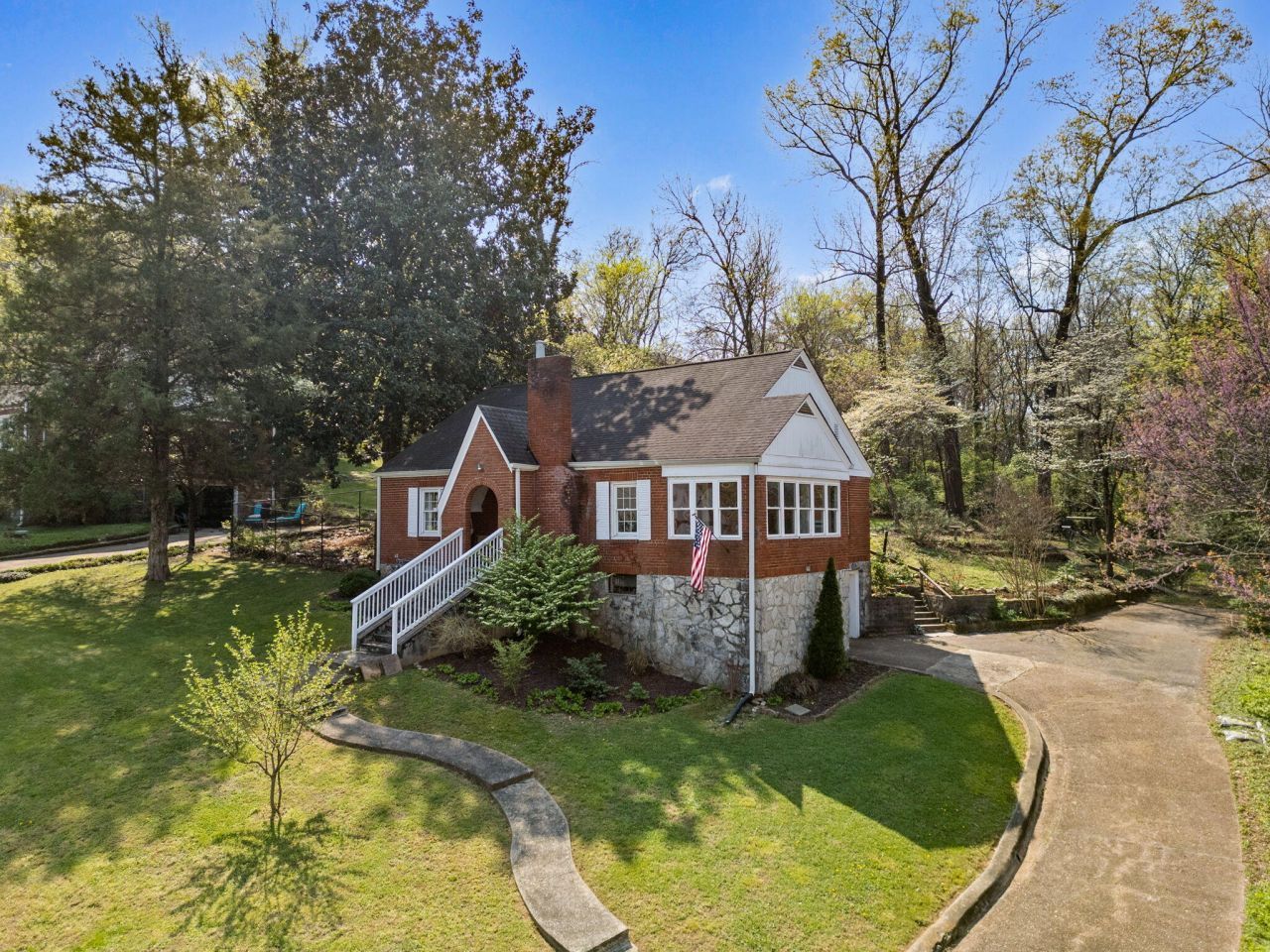 204 Forsythe Street, Chattanooga, TN 37415 Main Photo