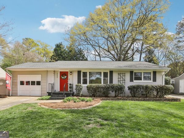 2233 Rando Lane NW, Atlanta, GA 30318