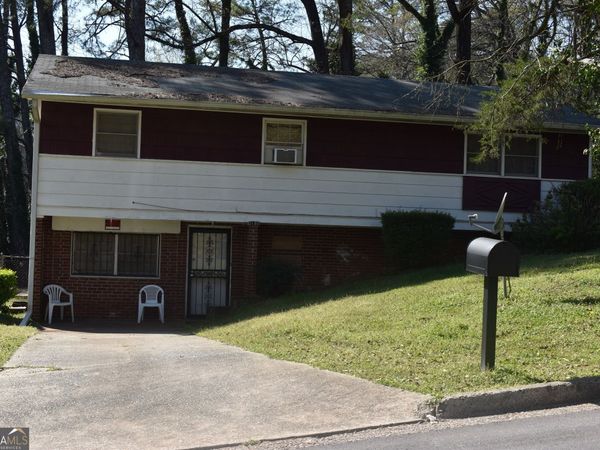 3197 Pennington Circle SW, Atlanta, GA 30354