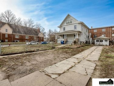 1401 N 33Rd Street , Lincoln, NE 68503